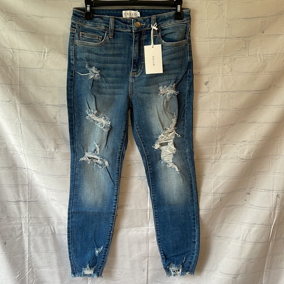 NWT Cello Distressed, Ripped Blue Jeans - Picture 2 of 10